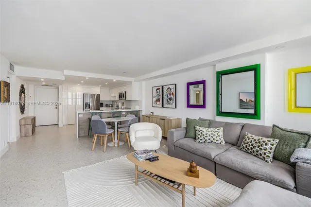 $5,000 | 1865 Brickell Avenue, Unit A1911, Miami, FL 33129