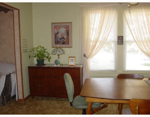 109 Sunnyside Road New Castle, PA 16102 - Photo 5 of 13 Dining Room.