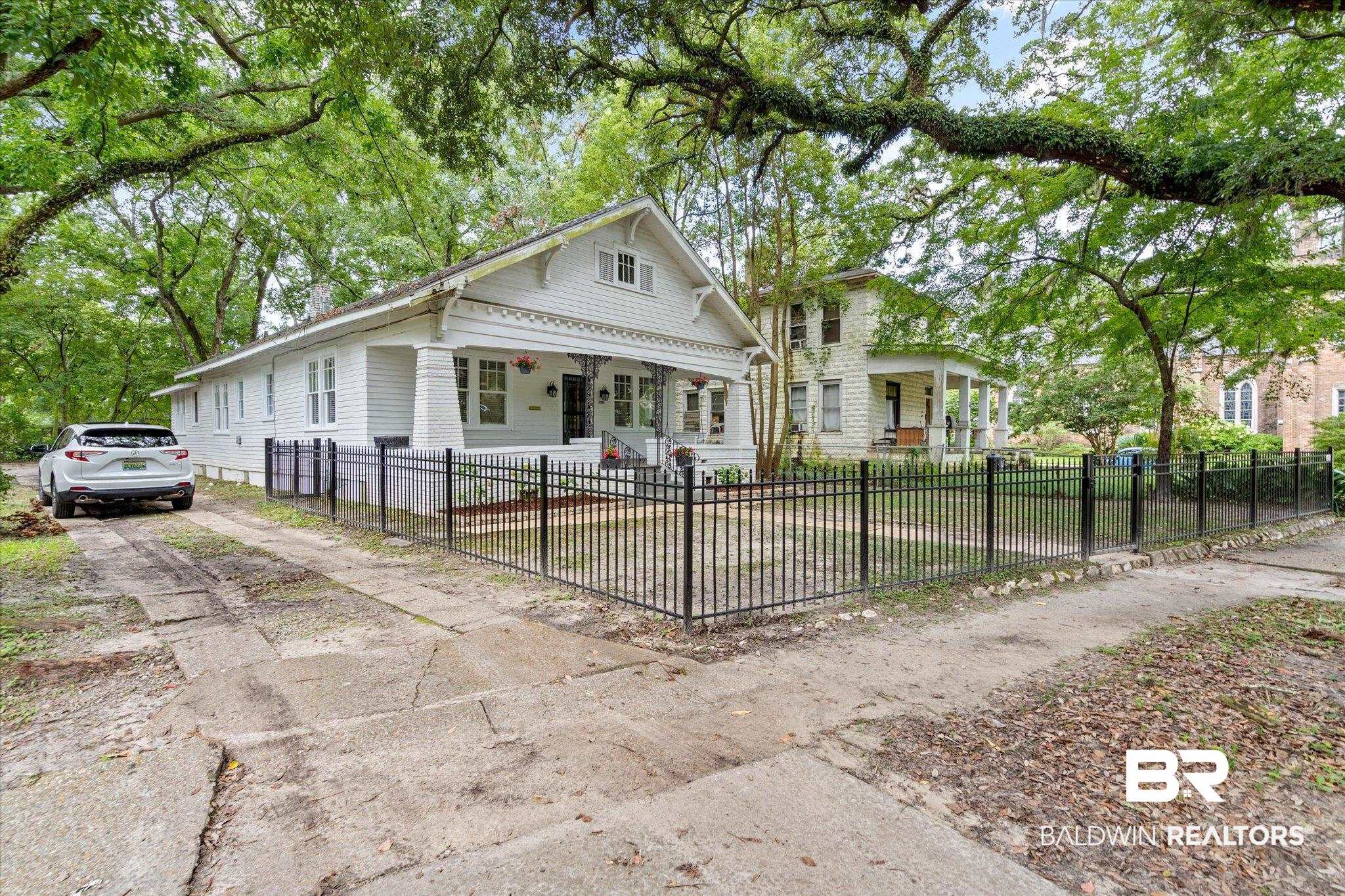 2561 Spring Hill Avenue Mobile, AL 36607 - Photo 21 of 23
