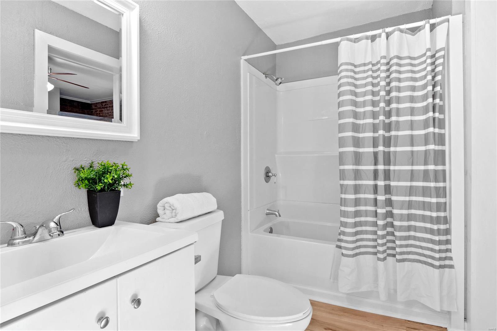 614 South Church Street Belleville, IL 62220 - Photo 13 of 31