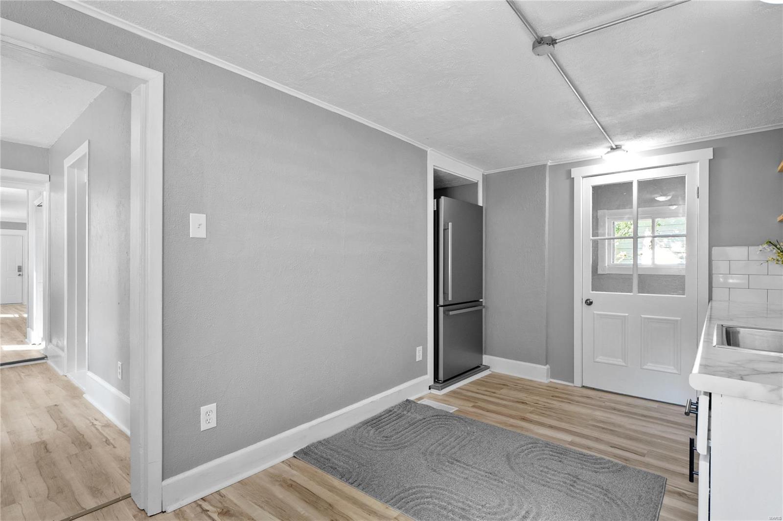 614 South Church Street Belleville, IL 62220 - Photo 15 of 31