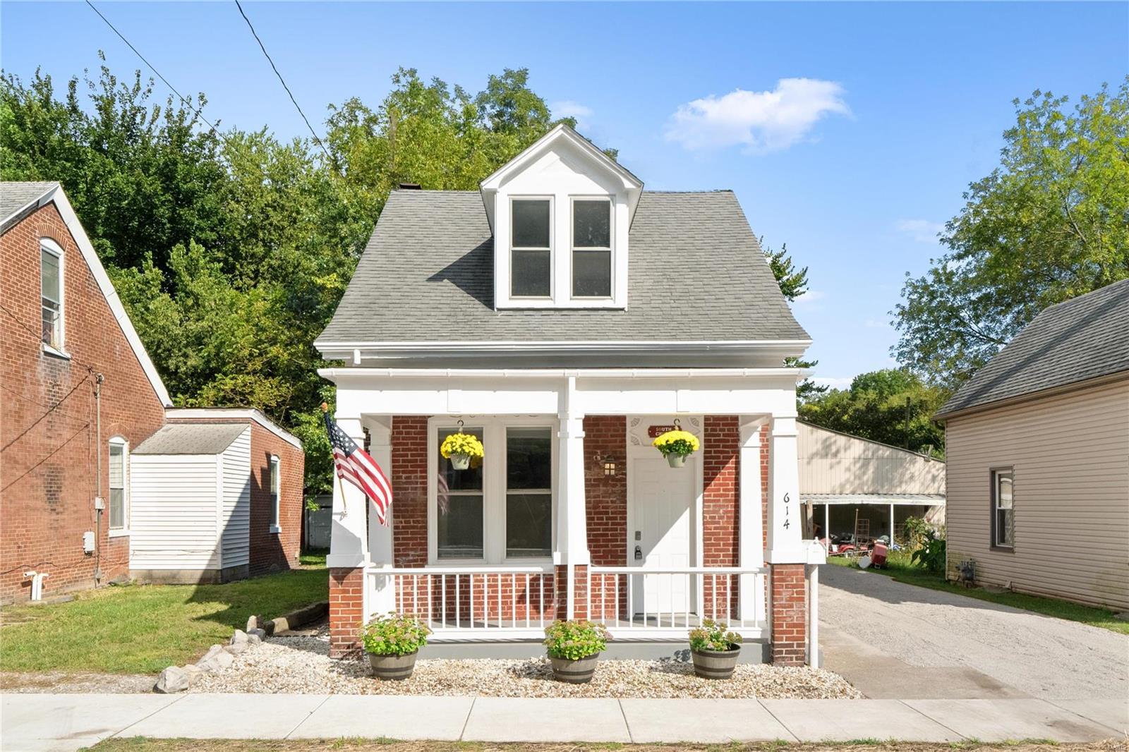 614 South Church Street Belleville, IL 62220 - Photo 22 of 31