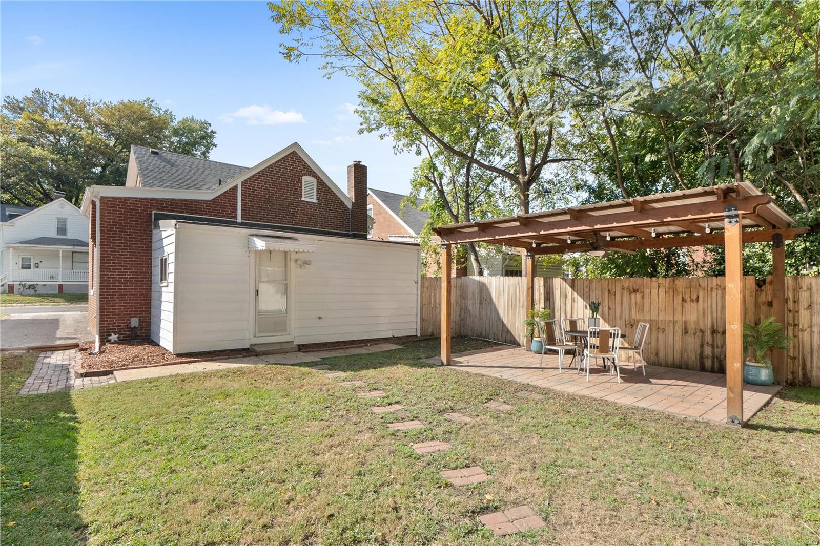 614 South Church Street Belleville, IL 62220 - Photo 24 of 31