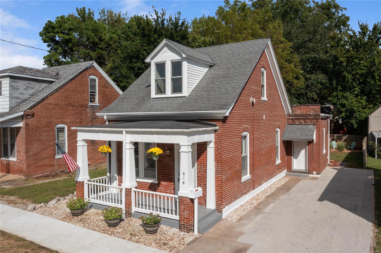 614 South Church Street Belleville, IL 62220 - Photo 27 of 31