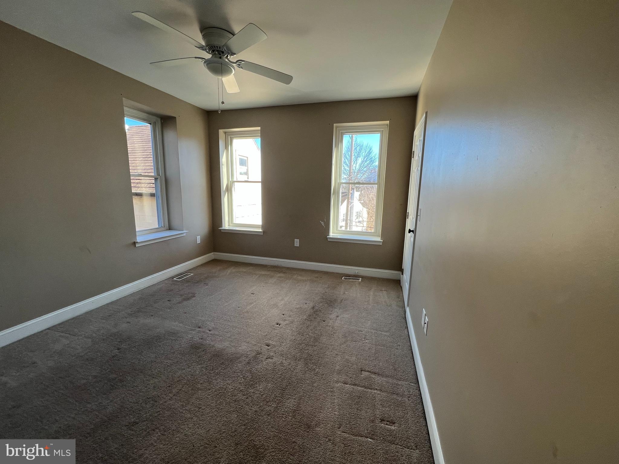 151 Hall Street Spring City, PA 19475 - Photo 8 of 12