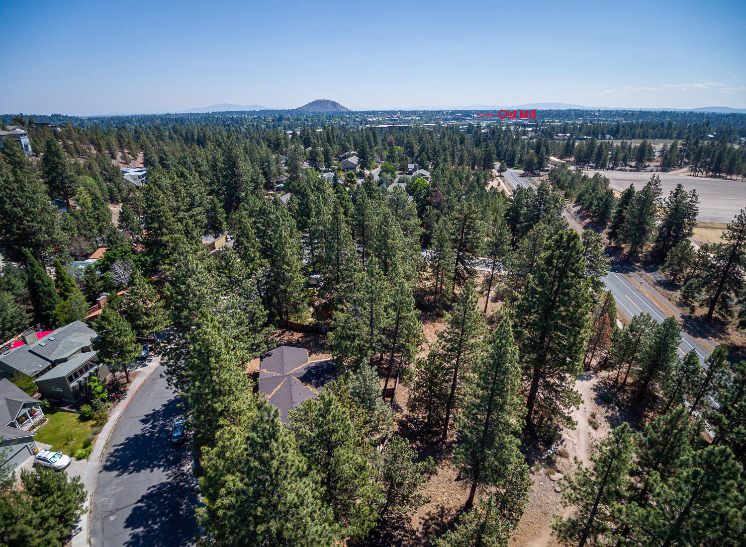 1833 Southwest Forest Ridge Avenue Bend, OR 97702 - Photo 7 of 24 1833 Forest Ridge - MLS-0036