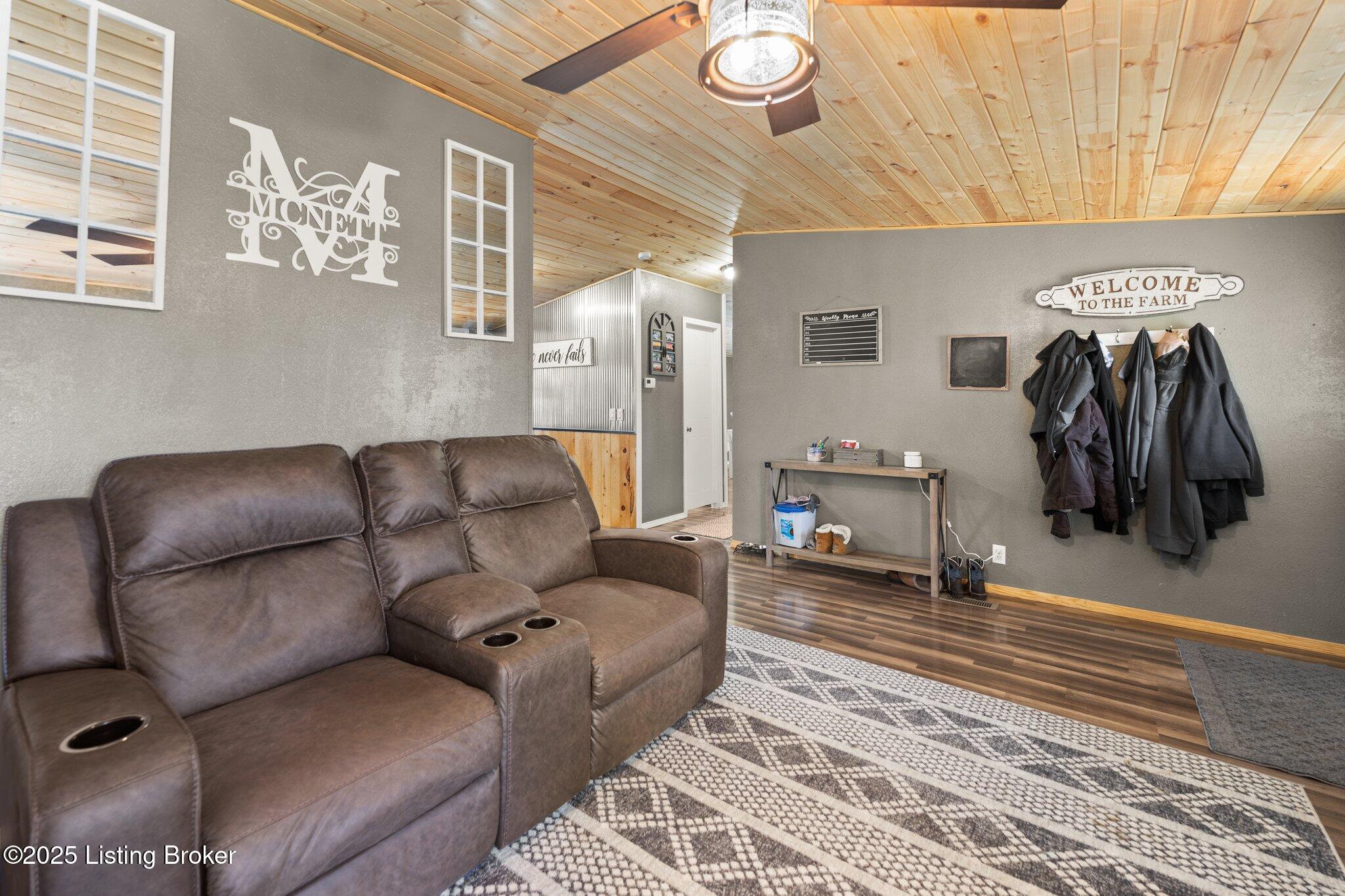 1296 Fairview Church-Pascal Road Hardyville, KY 42746 - Photo 28 of 58 26-web-or-mls-DSC02824