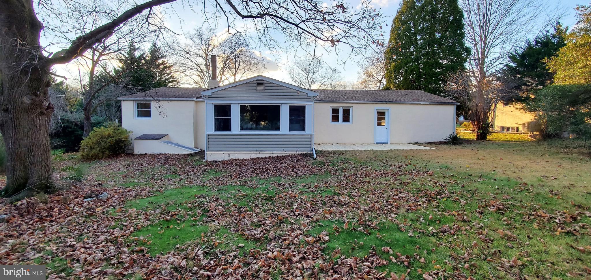 17 Knoll Drive Yardley, PA 19067 - Photo 20 of 23