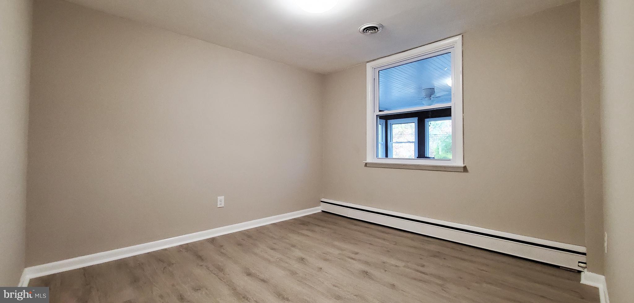 17 Knoll Drive Yardley, PA 19067 - Photo 10 of 23