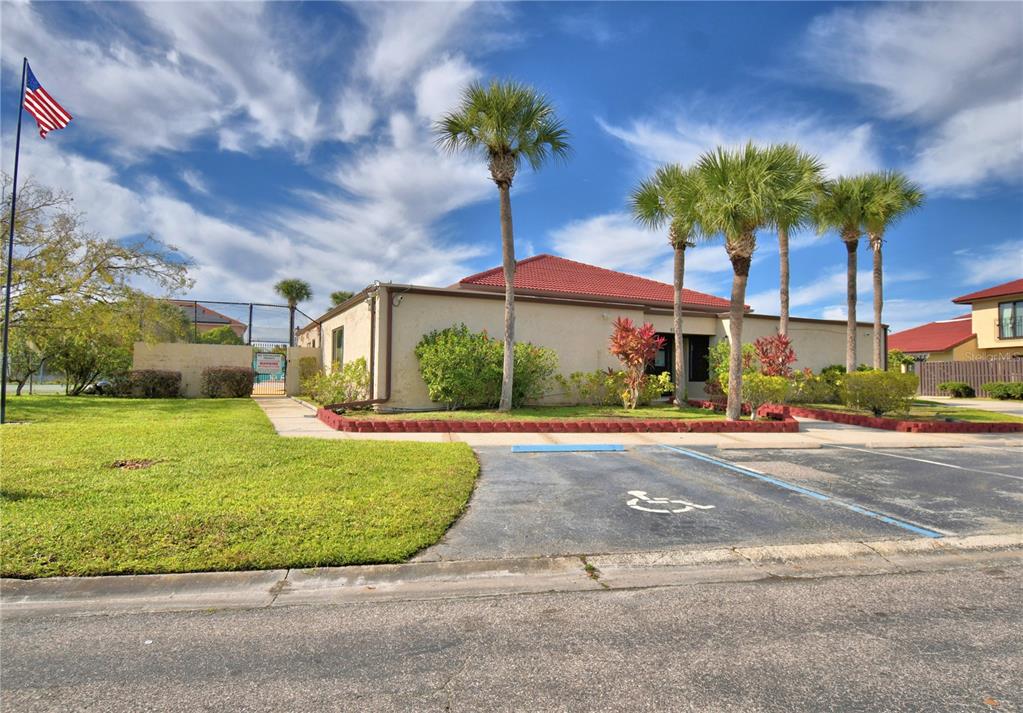 573 Hunter Circle Kissimmee, FL 34758 - Photo 35 of 36 a view of a street with a building and a street view