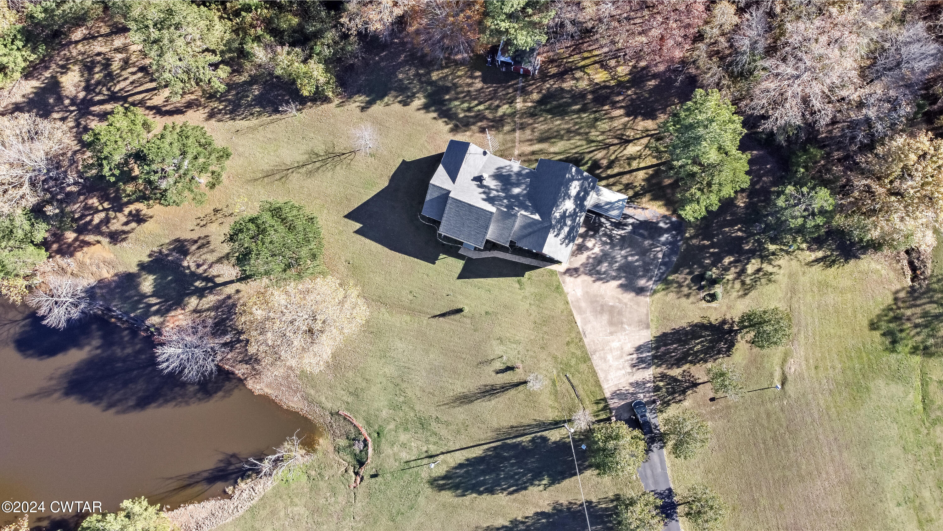 775 Cliffview Road Bolivar, TN 38008 - Photo 23 of 27 DJI_0238(1)