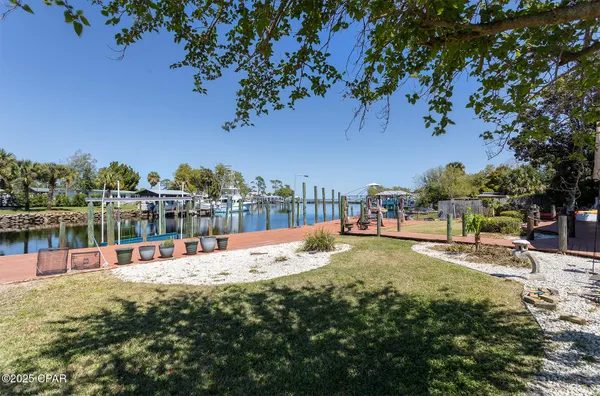 $1,900,000 | 419 Bay Shore Drive, Panama City Beach, FL 32407