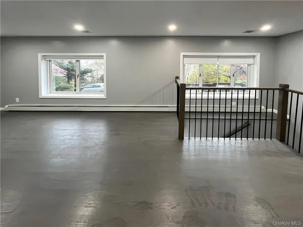 $3,400 | 31 Riverside Avenue, Haverstraw, NY 10927