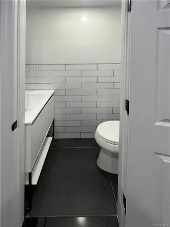 $3,400 | 31 Riverside Avenue, Haverstraw, NY 10927