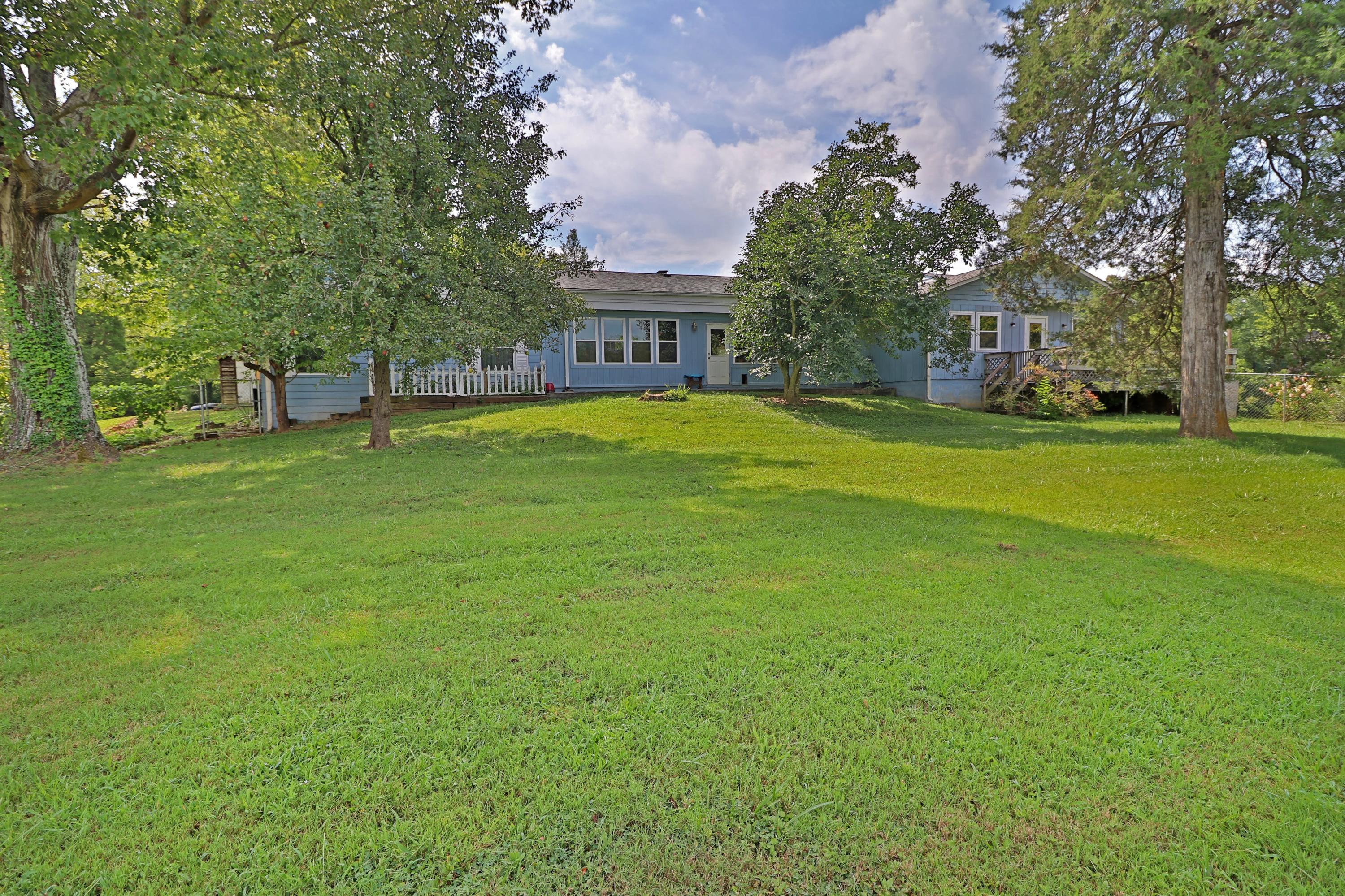 4809 Riversedge Road Louisville, TN 37777 - Photo 33 of 40 IMG_9614