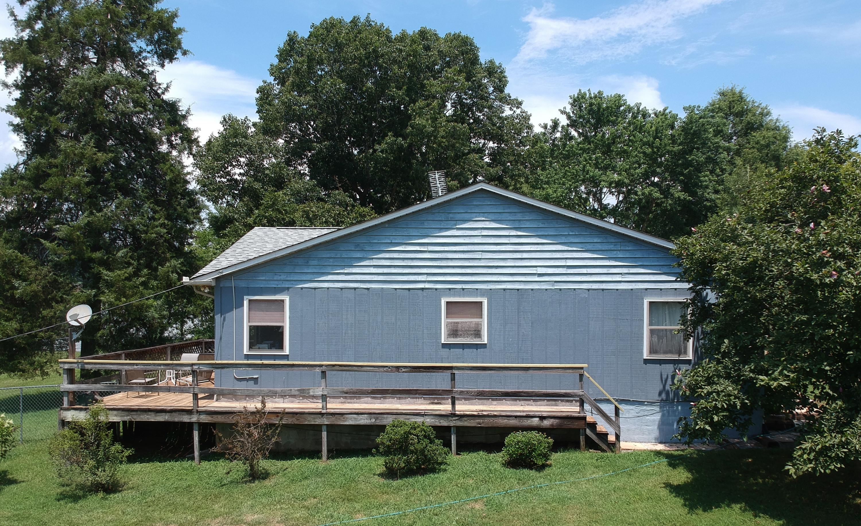 4809 Riversedge Road Louisville, TN 37777 - Photo 35 of 40 Side
