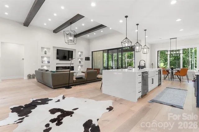 $1,399,000 | 8527 Fieldstone Drive, Terrell, NC 28682