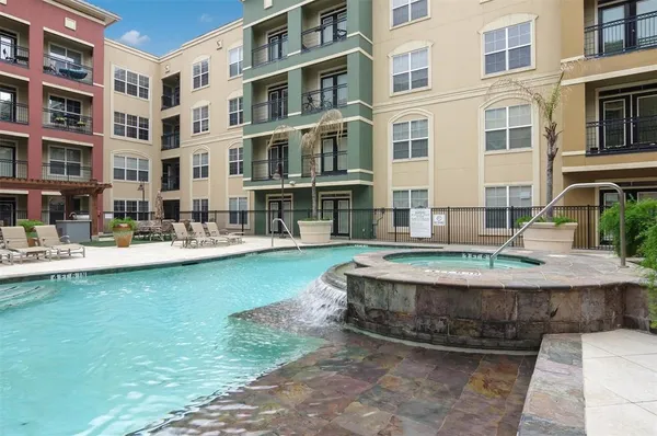 $2,000 | 1711 Old Spanish Trail, Unit 347, Houston, TX 77054