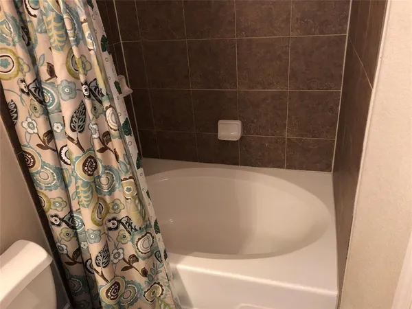 $2,000 | 1711 Old Spanish Trail, Unit 347, Houston, TX 77054