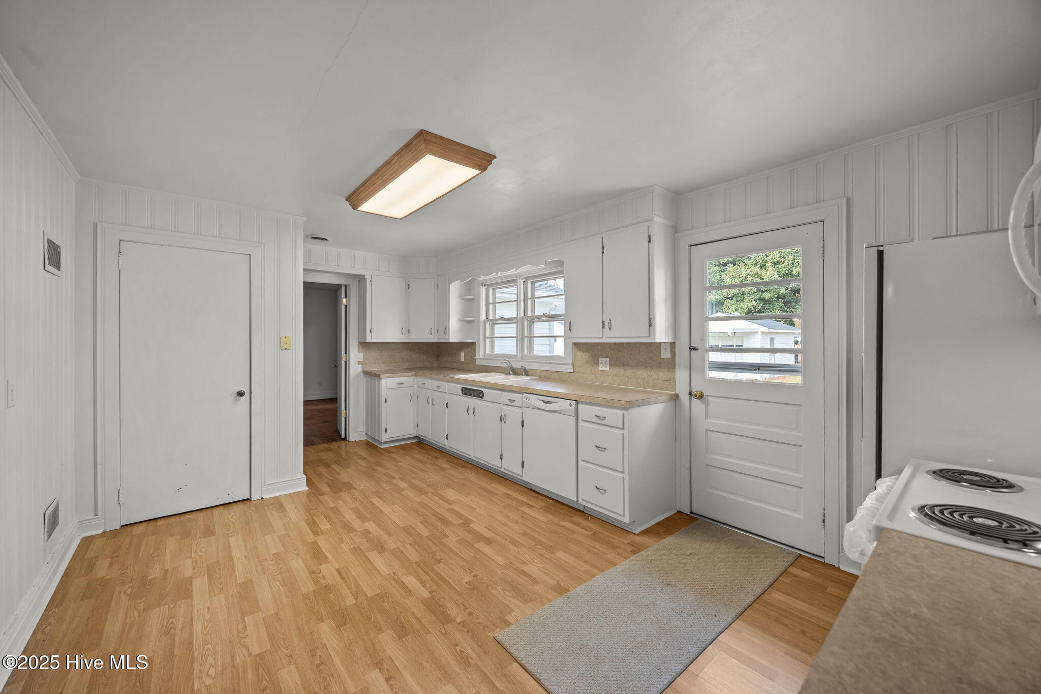 4214 Park Avenue Ayden, NC 28513 - Photo 17 of 46 IMG_0011