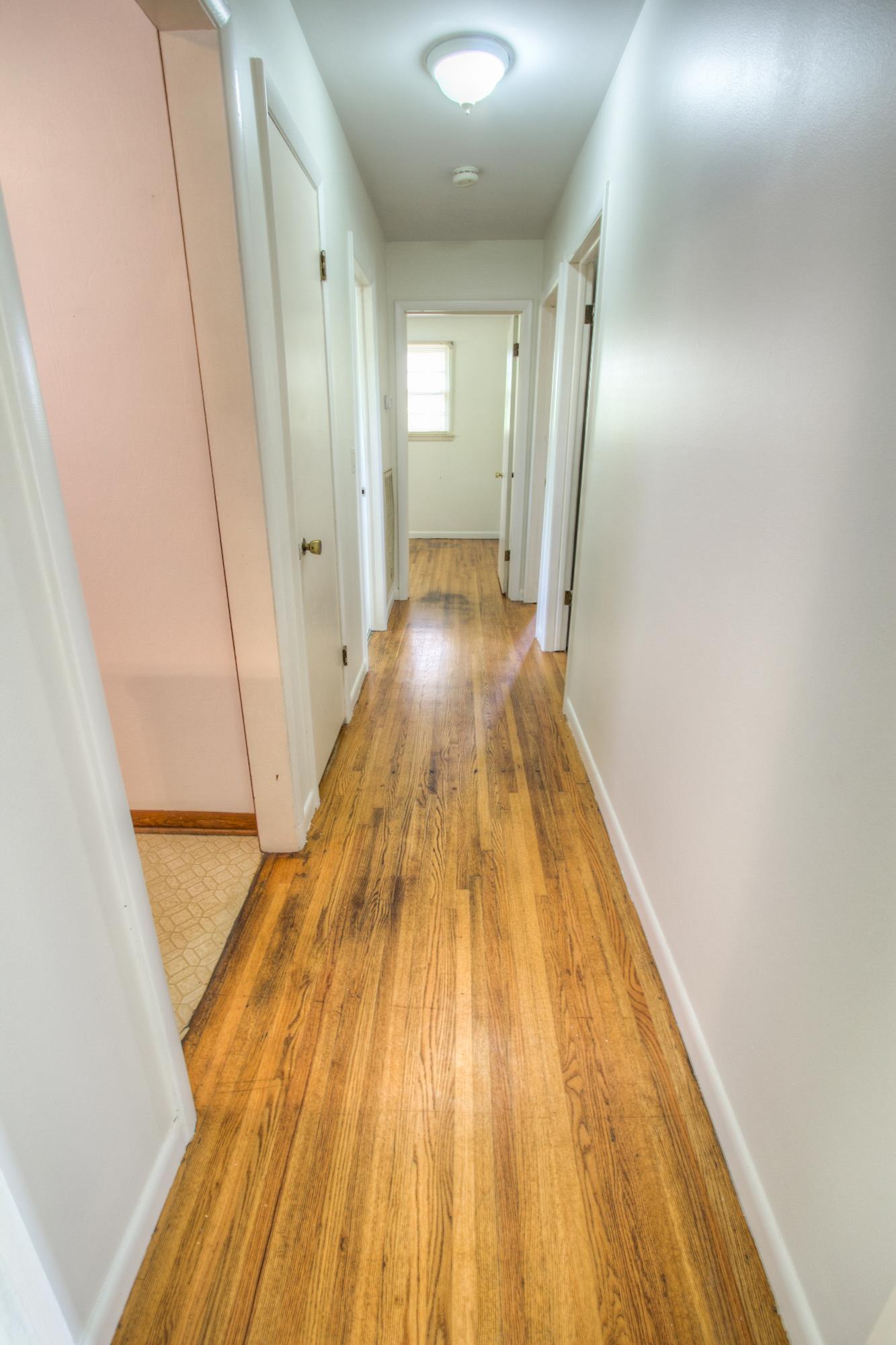 911 Ronnie Road Madison, TN 37115 - Photo 11 of 24 Gallery Image 11
