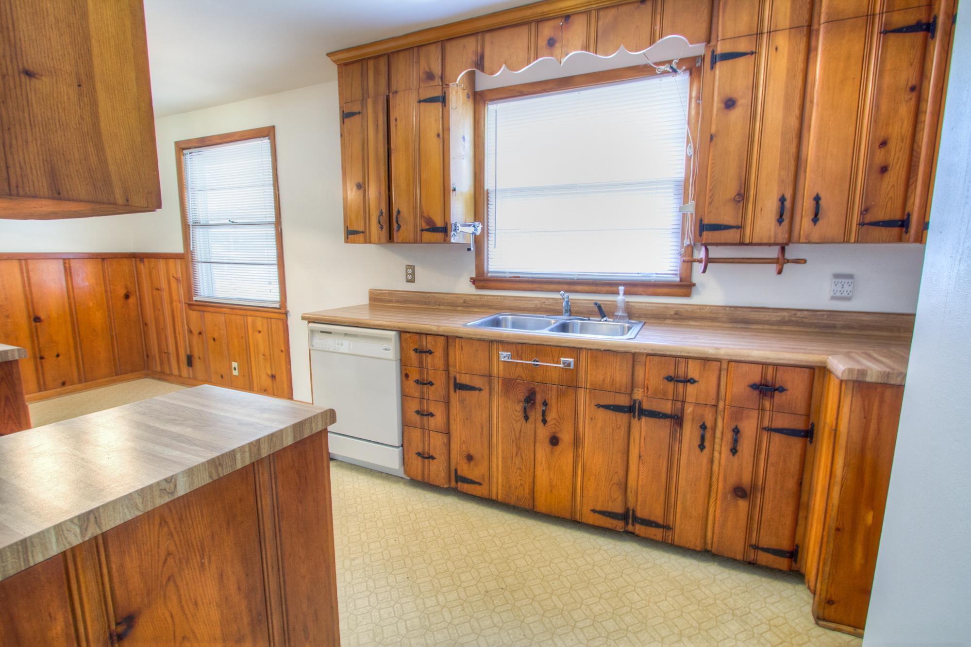 911 Ronnie Road Madison, TN 37115 - Photo 8 of 24 Gallery Image 8