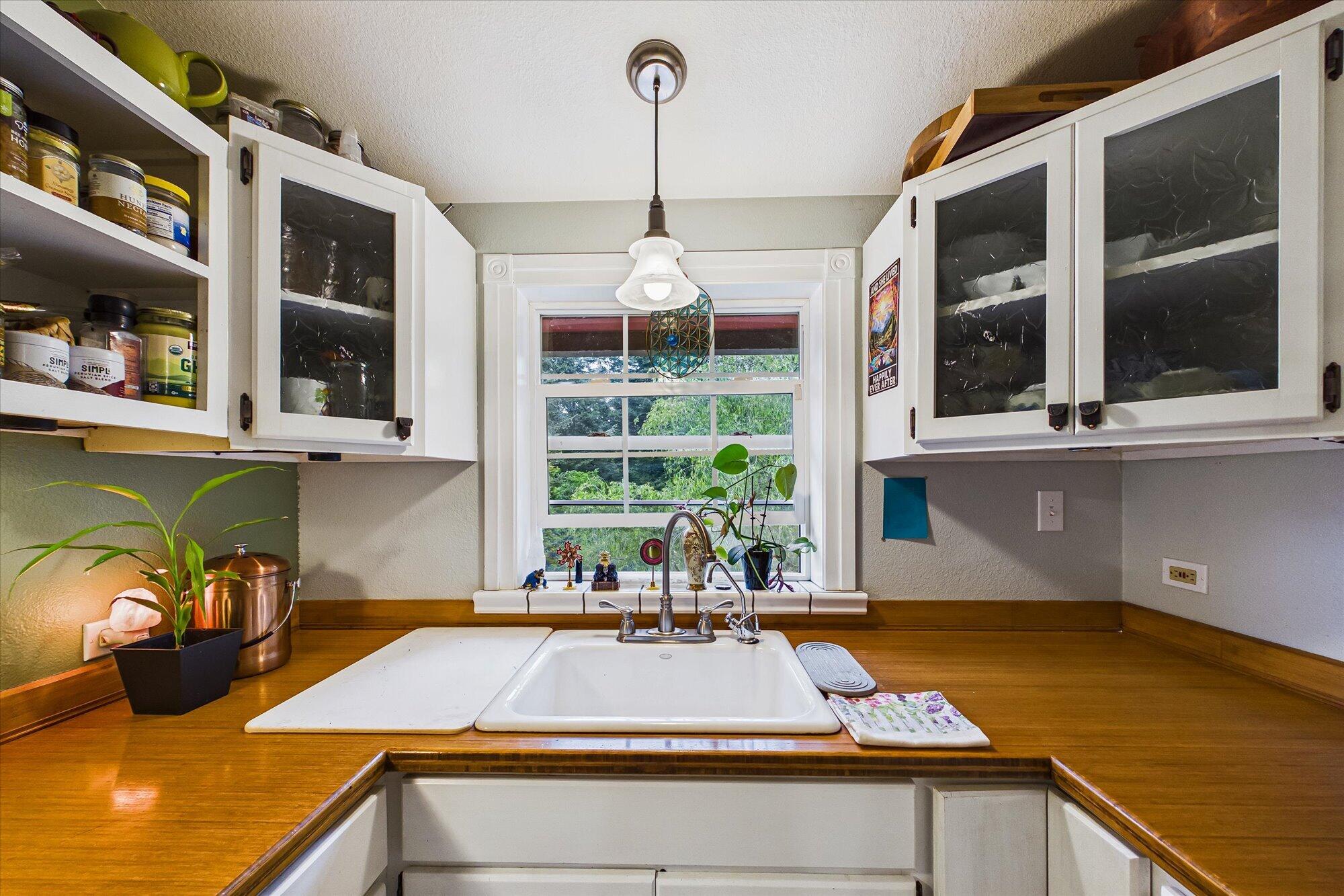 6483 Rohnerville Road Hydesville, CA 95547 - Photo 42 of 96