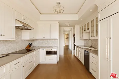 $2,895,000 | 300 North Swall Drive, Unit 354, Beverly Hills, CA 90211