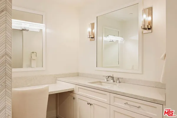 $2,750,000 | 300 North Swall Drive, Unit 354, Beverly Hills, CA 90211