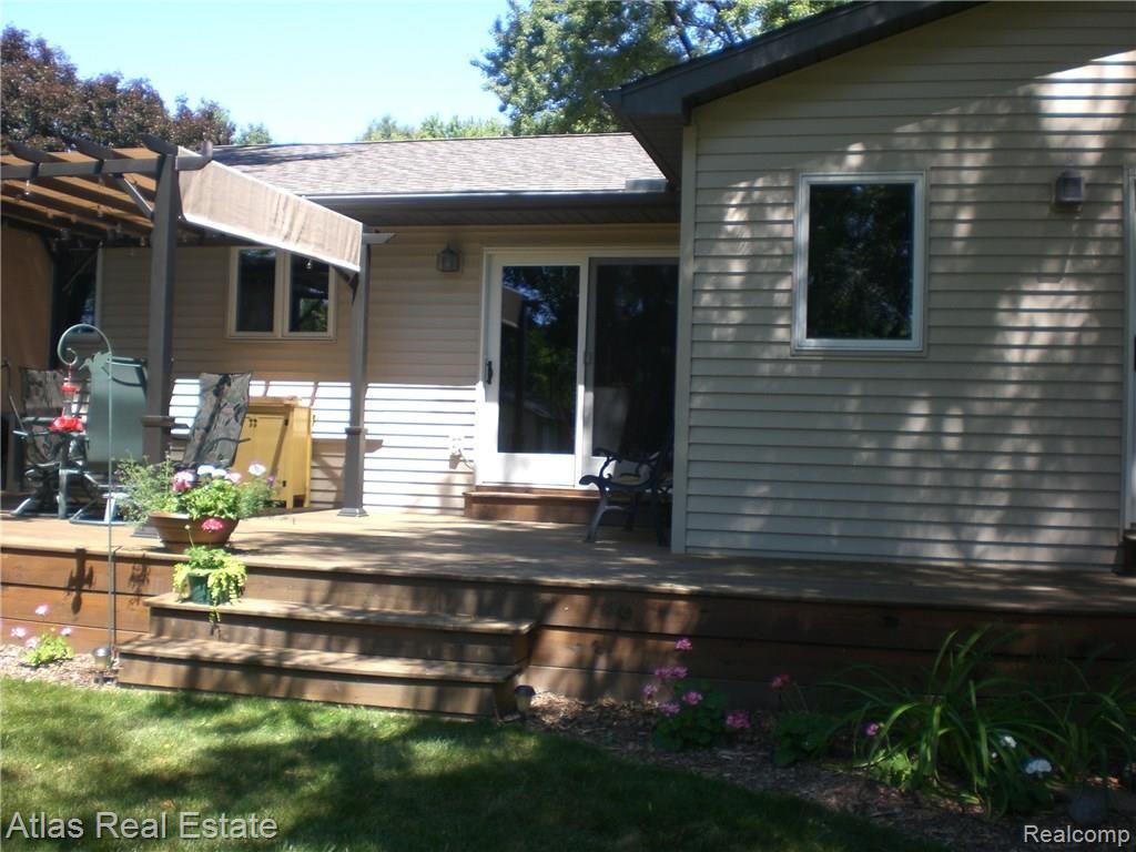 8042 Burleigh Road Grand Blanc, MI 48439 - Photo 40 of 57 8042Burleigh Grand Blanc (49).JPG
