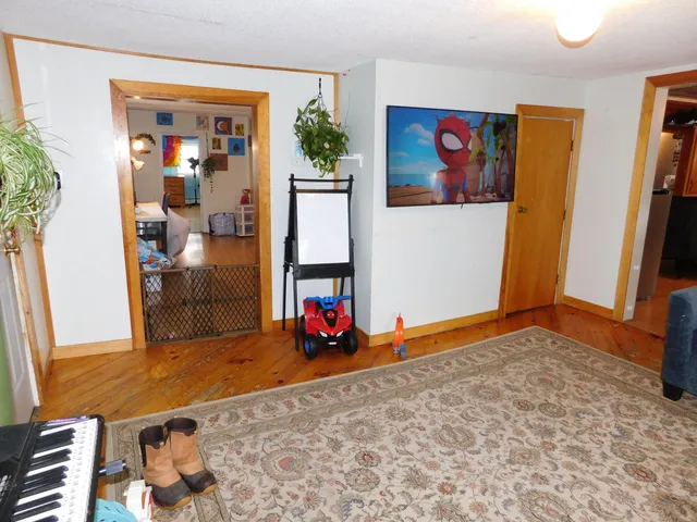 $194,900 | 1861 Greenfield Road, Greenbush, ME 04418