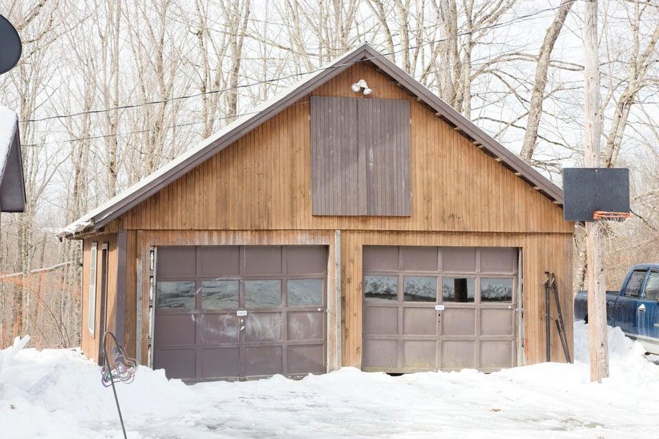 1861 Greenfield Road Greenbush, ME 04418 - Photo 5 of 45 20240326190142970375000000-o