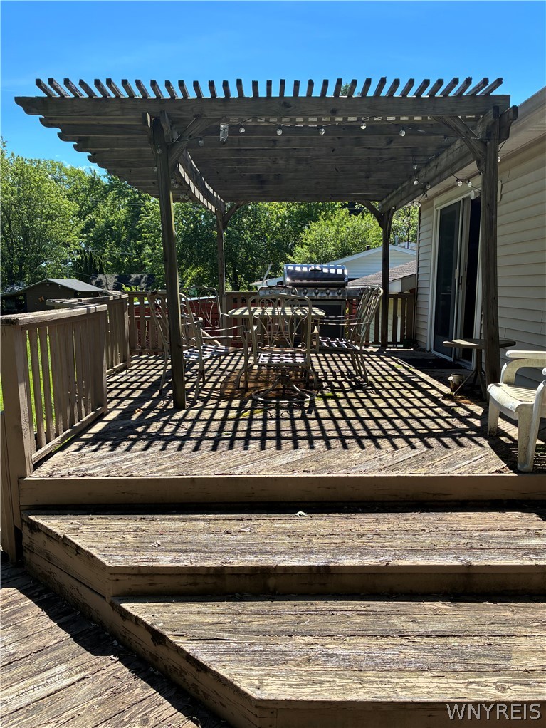 3979 Ridge Lea Drive Newfane, NY 14094 - Photo 41 of 50 3 TIER DECK