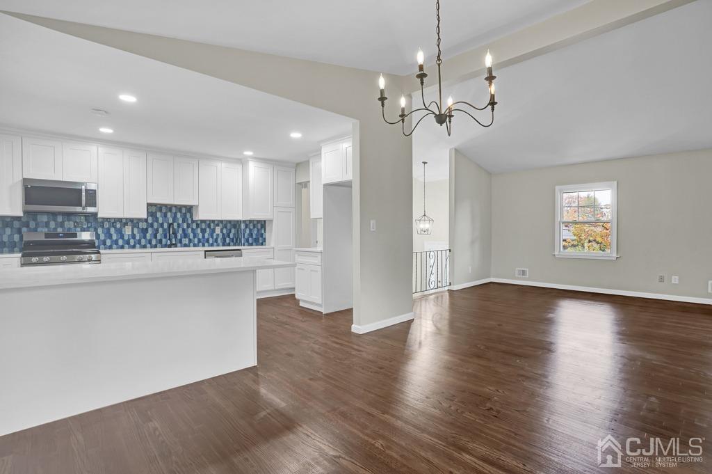 41 Merker Drive Edison, NJ 08837 - Photo 7 of 35 Gallery Image 7