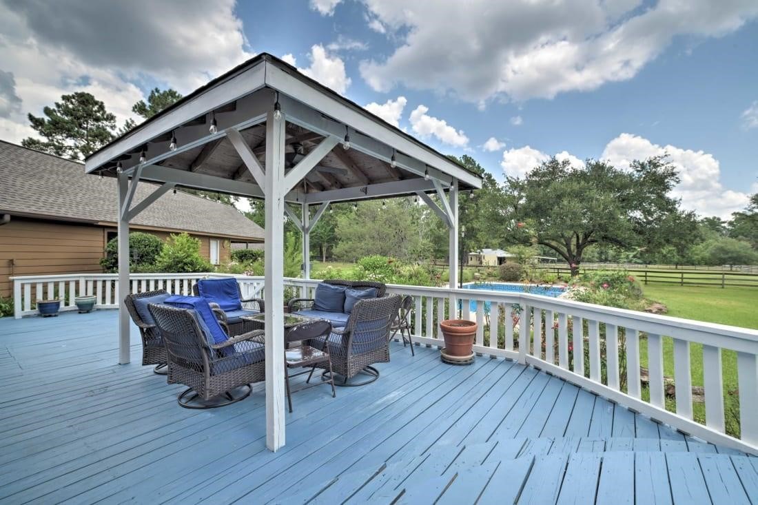 33542 Wright Road Magnolia, TX 77355 - Photo 3 of 16 GAZEBO BY POOL