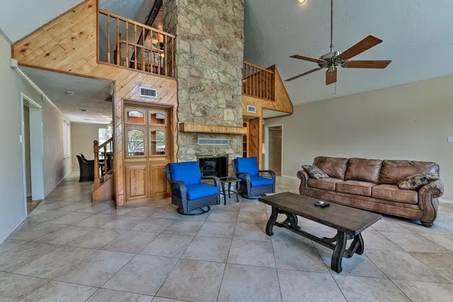 $999,000 | 33542 Wright Road, Magnolia, TX 77355