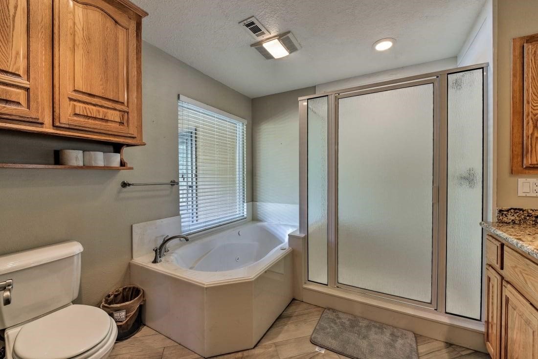 33542 Wright Road Magnolia, TX 77355 - Photo 7 of 16 MASTER BATH
