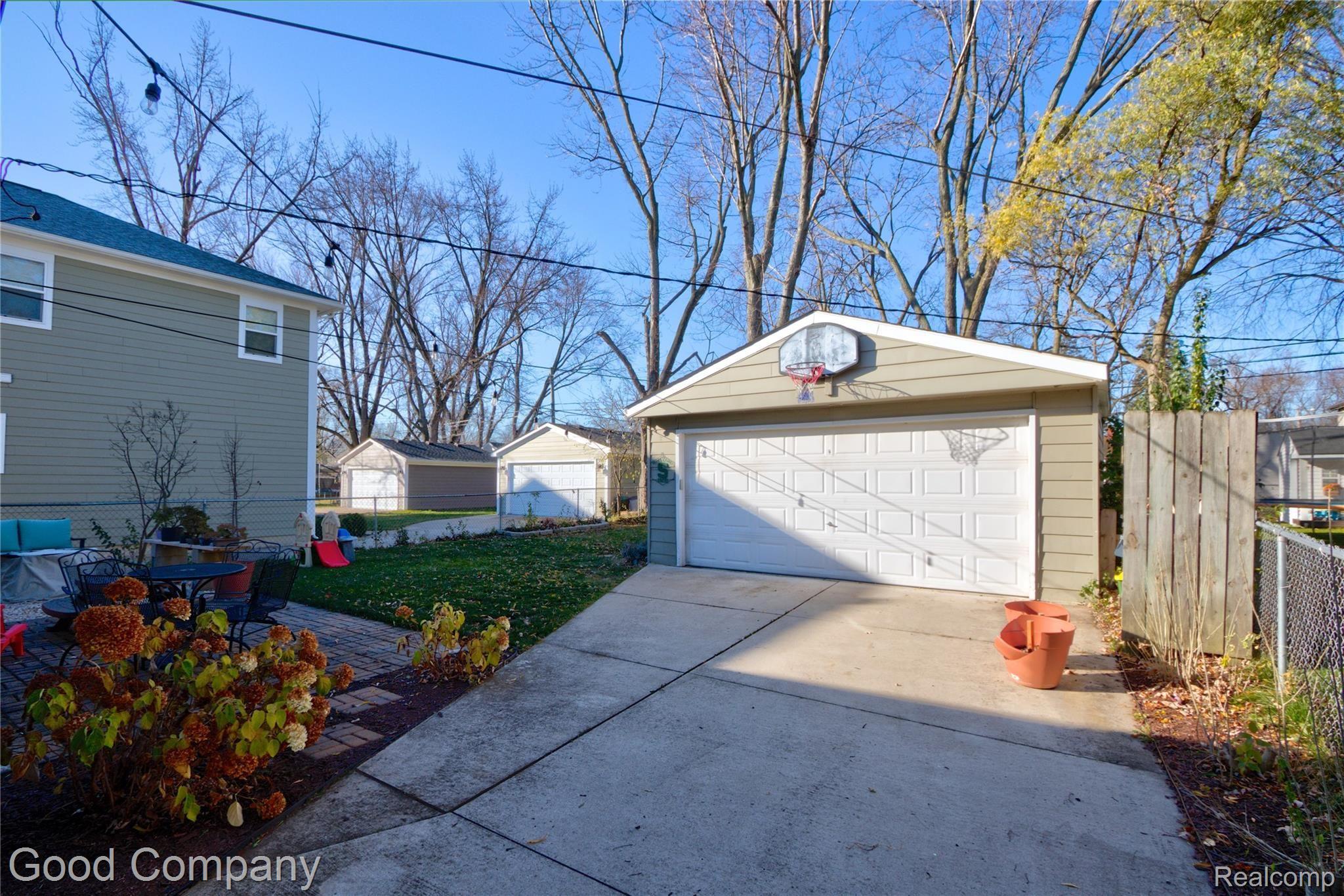 3911 Durham Road Royal Oak, MI 48073 - Photo 29 of 37 3911 Durham Rd. 29