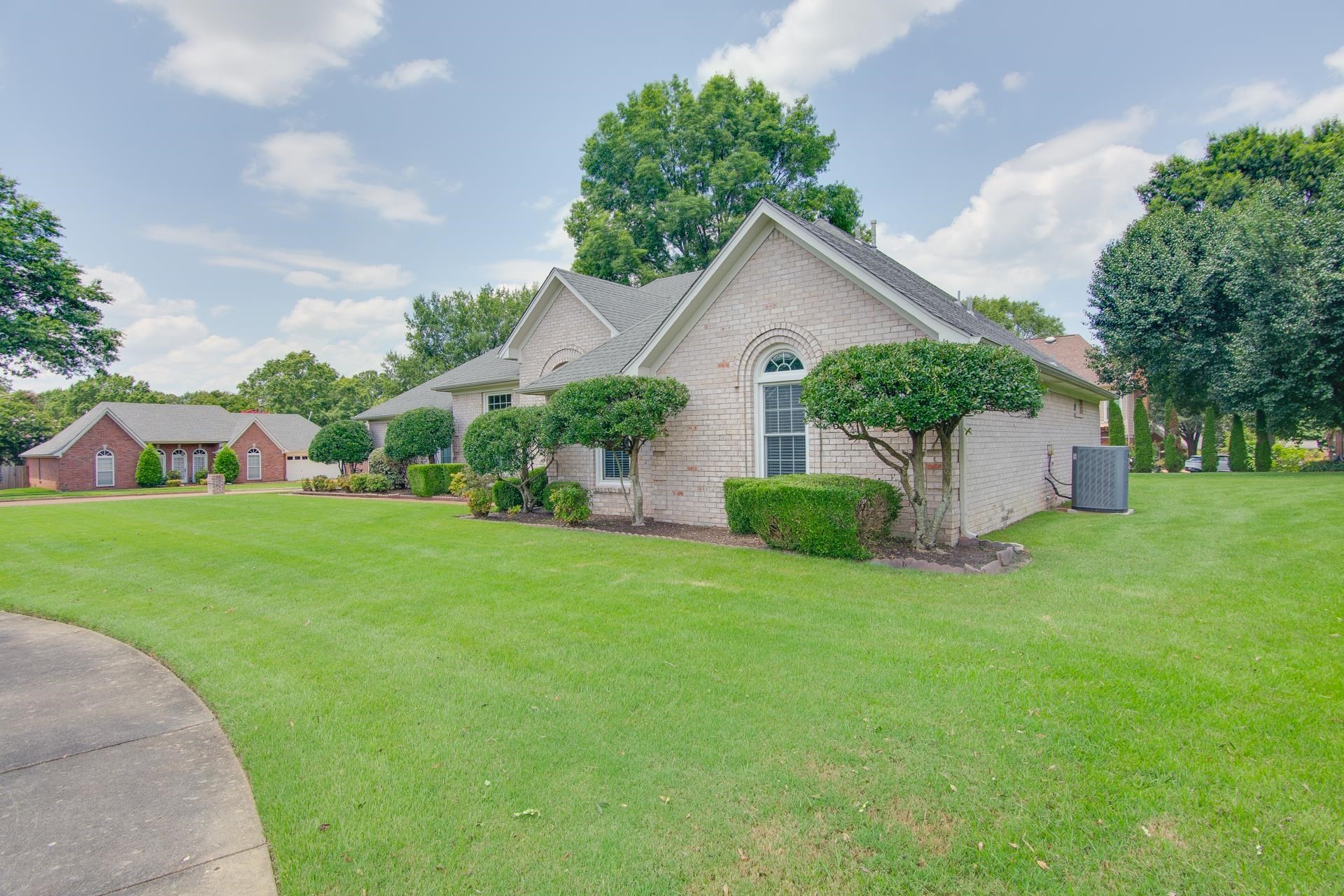 212 Anita Cove Collierville, TN 38017 - Photo 4 of 26