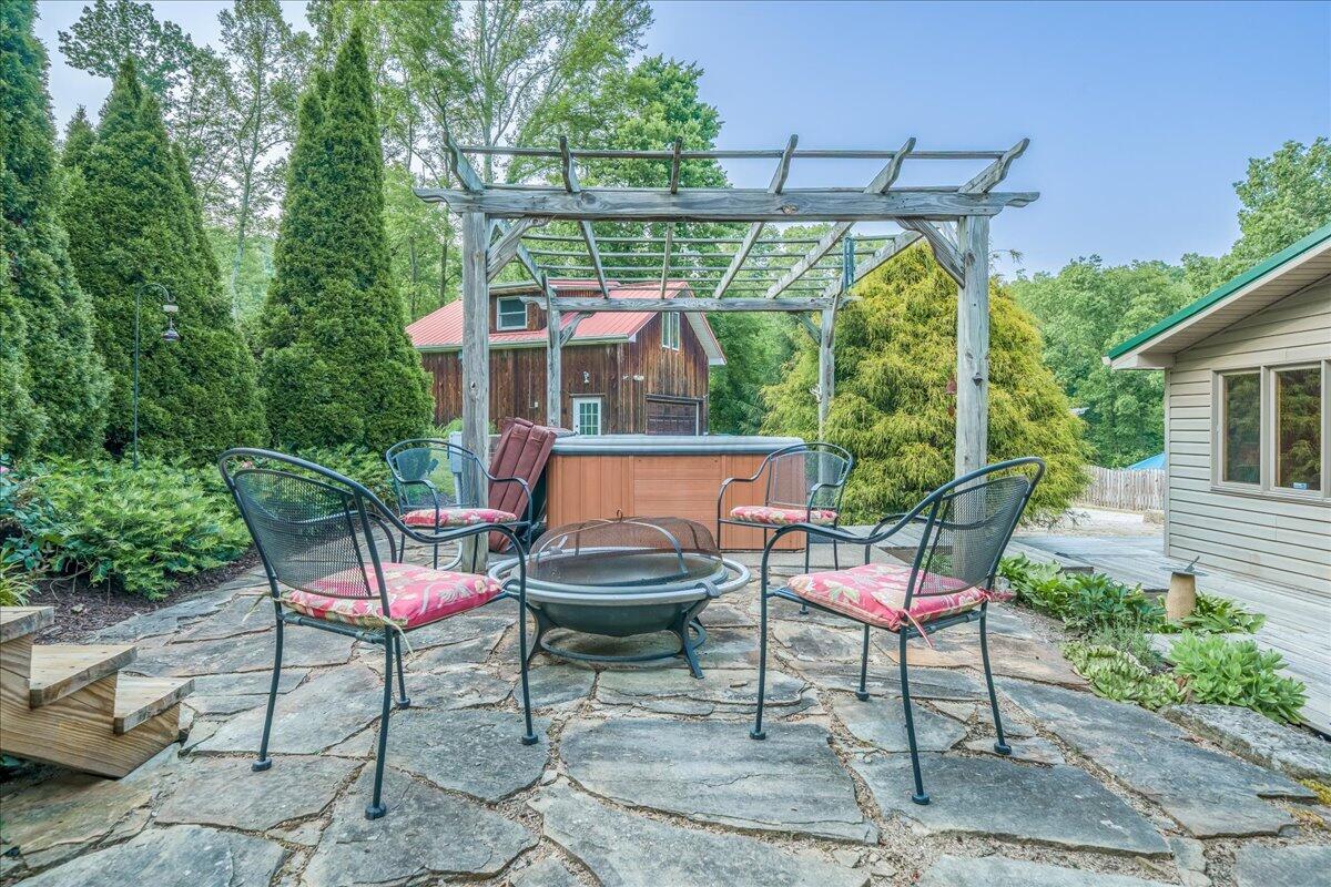 37000 Kingsbury Road Pomeroy, OH 45769 - Photo 44 of 69 patio
