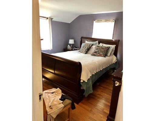 39 Braeburn Road Boston, MA 02136 - Photo 10 of 17