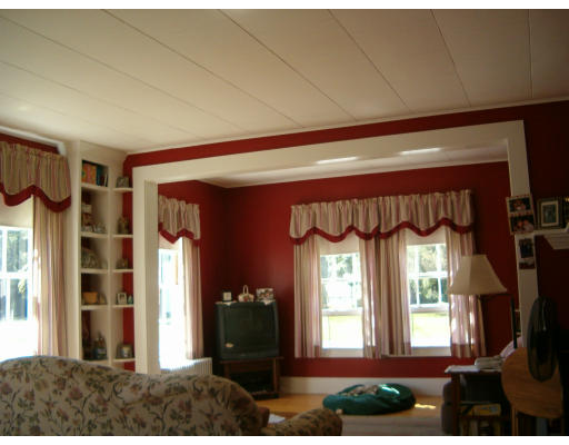 2 Bridge Street Amherst, MA 01002 - Photo 3 of 8 Gallery Image 3
