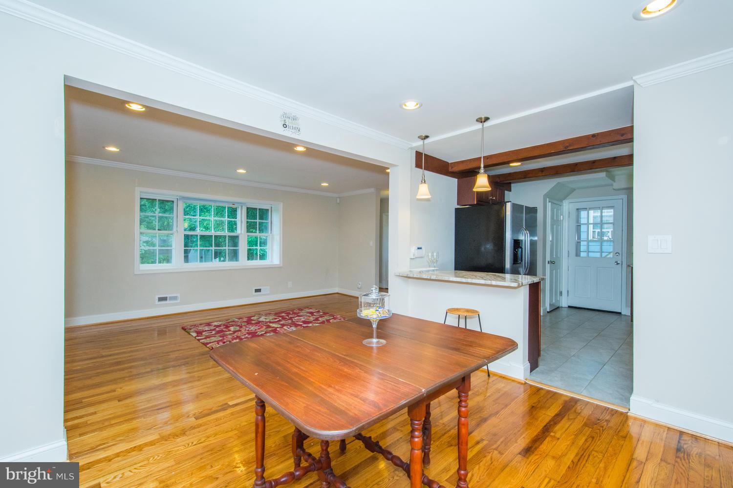 2302 Pickwick Road Baltimore, MD 21207 - Photo 12 of 30 Dining Room