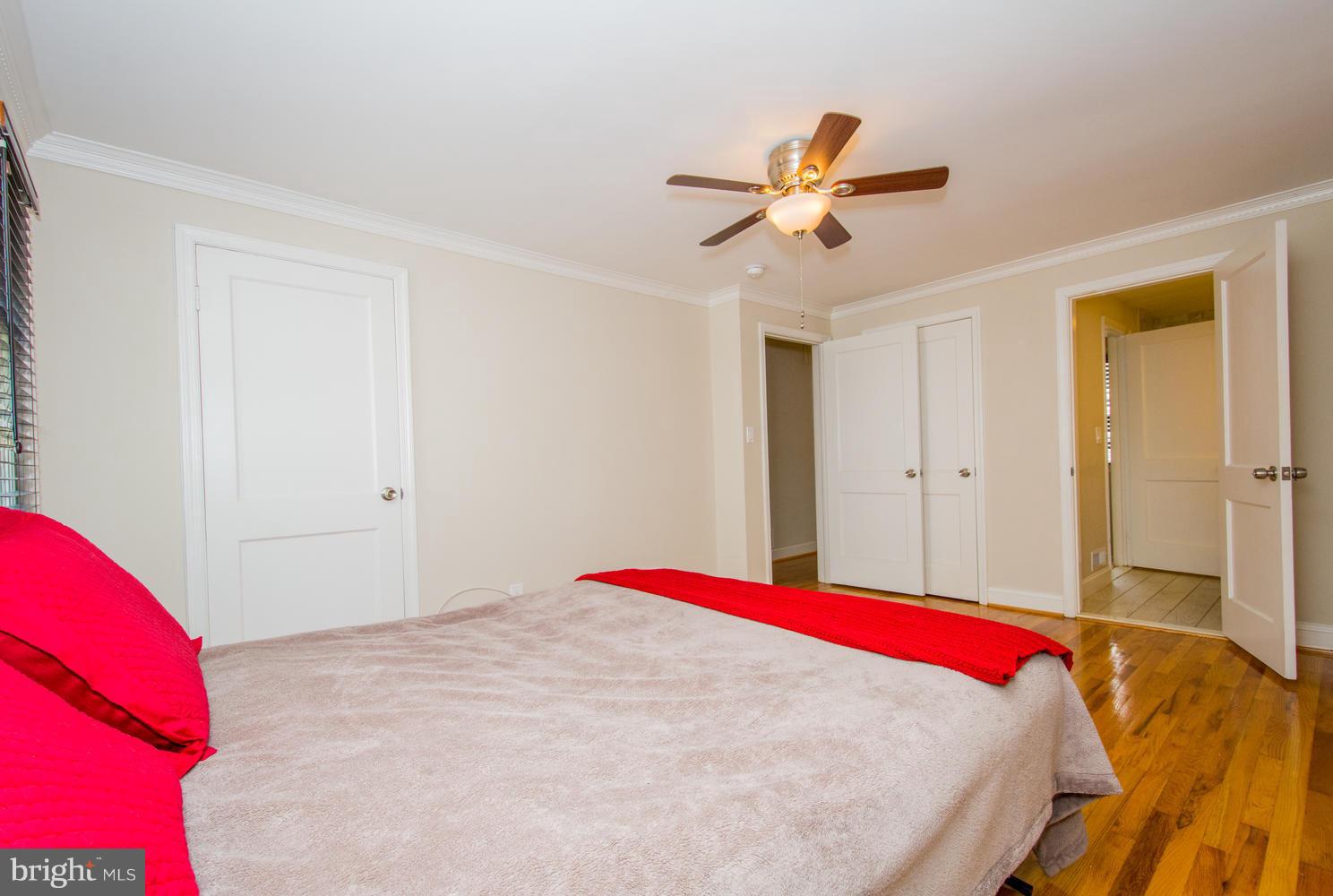 2302 Pickwick Road Baltimore, MD 21207 - Photo 17 of 30 MBR w celing fan & 2 closets