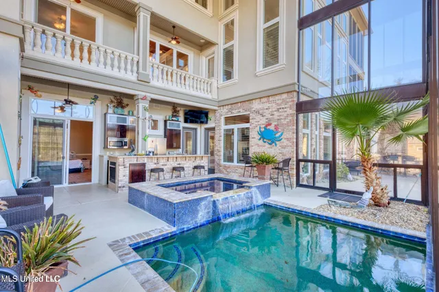 $1,590,000 | 8230 Maunalani Place, Diamondhead, MS 39525