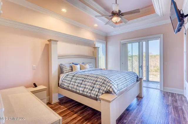 $1,590,000 | 8230 Maunalani Place, Diamondhead, MS 39525