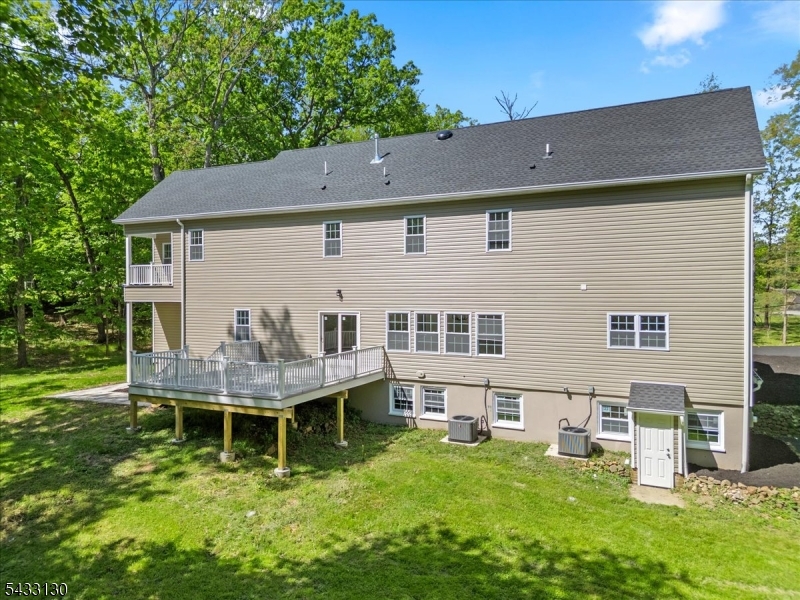 28 King George Road Warren, NJ 07059 - Photo 5 of 39