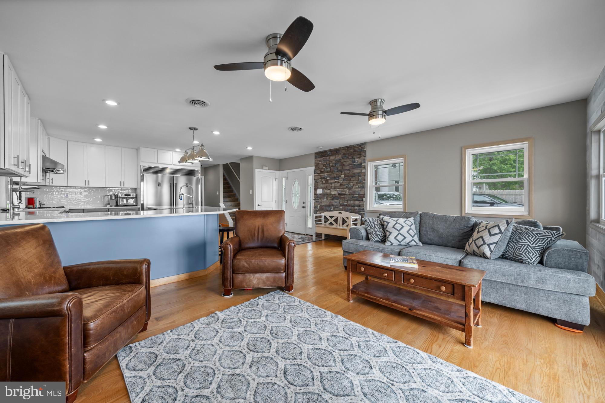 1 Risner Avenue Penns Grove, NJ 08069 - Photo 14 of 45 a living room with furniture and kitchen view