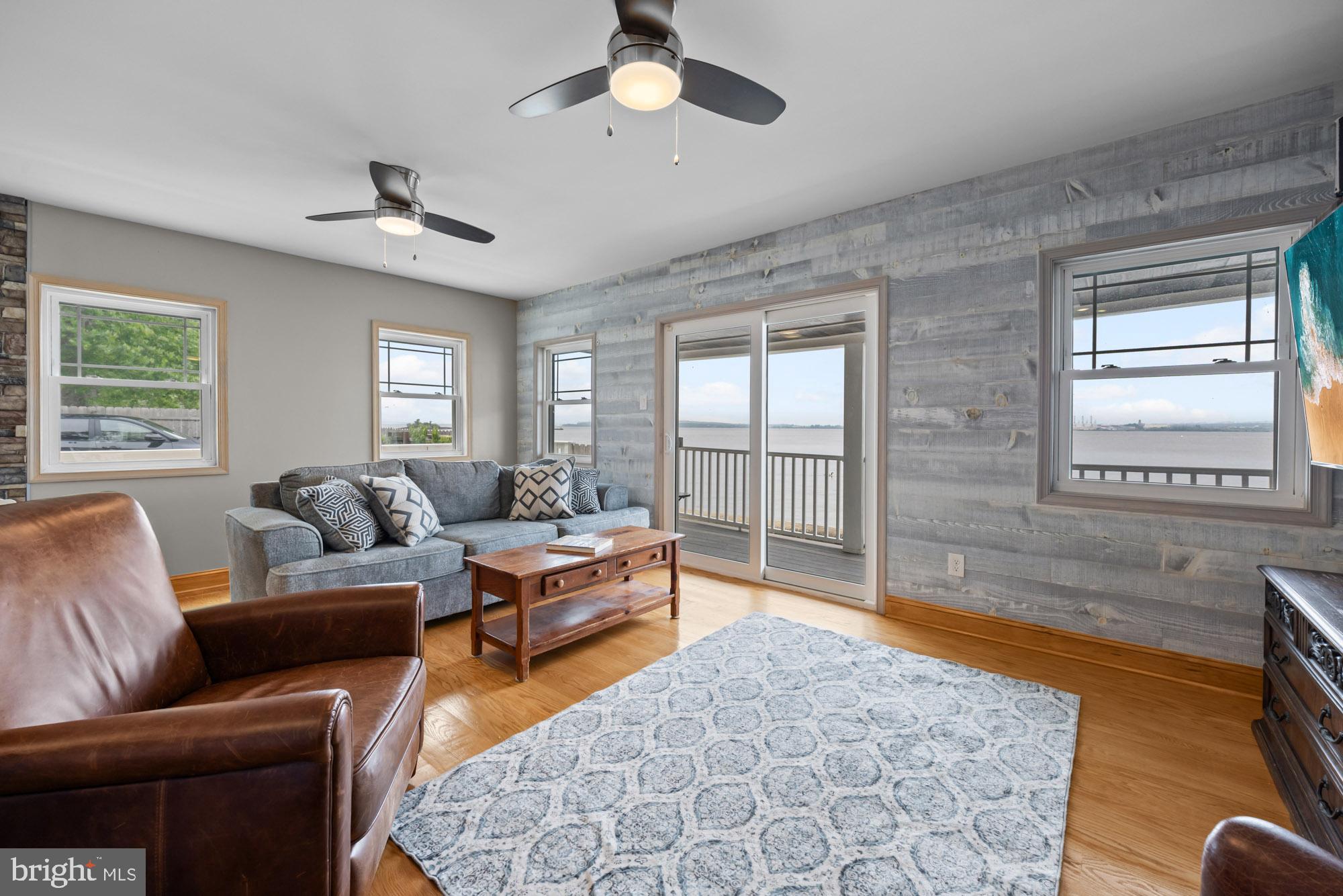 1 Risner Avenue Penns Grove, NJ 08069 - Photo 16 of 45 a living room with furniture and a window