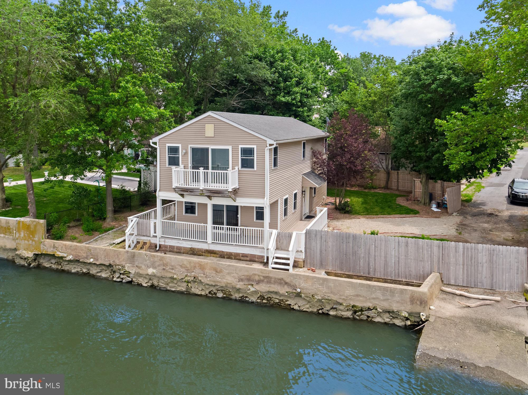 1 Risner Avenue Penns Grove, NJ 08069 - Photo 36 of 45 a front view of a house with a yard